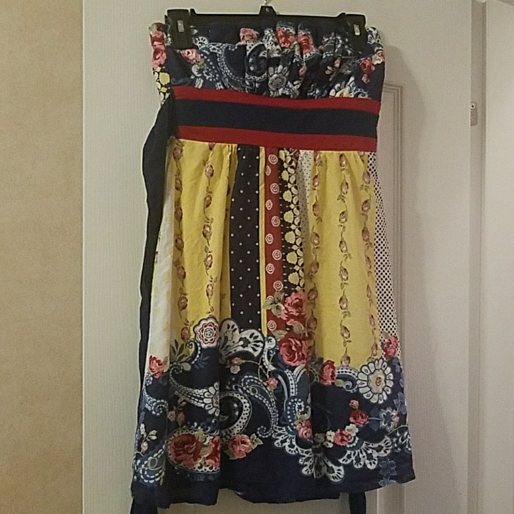 Strapless dress